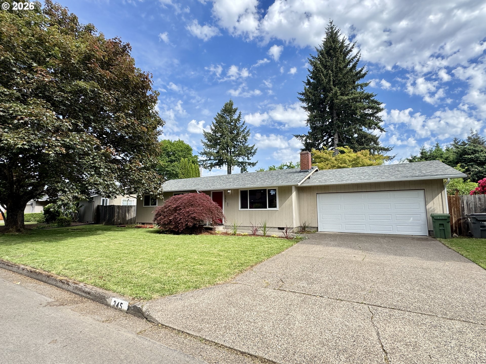 345 E ROSEWOOD AVE