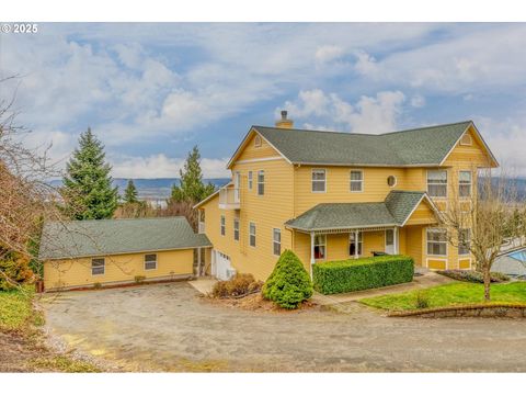 1045 TAYLOR RD Kalama WA 98625