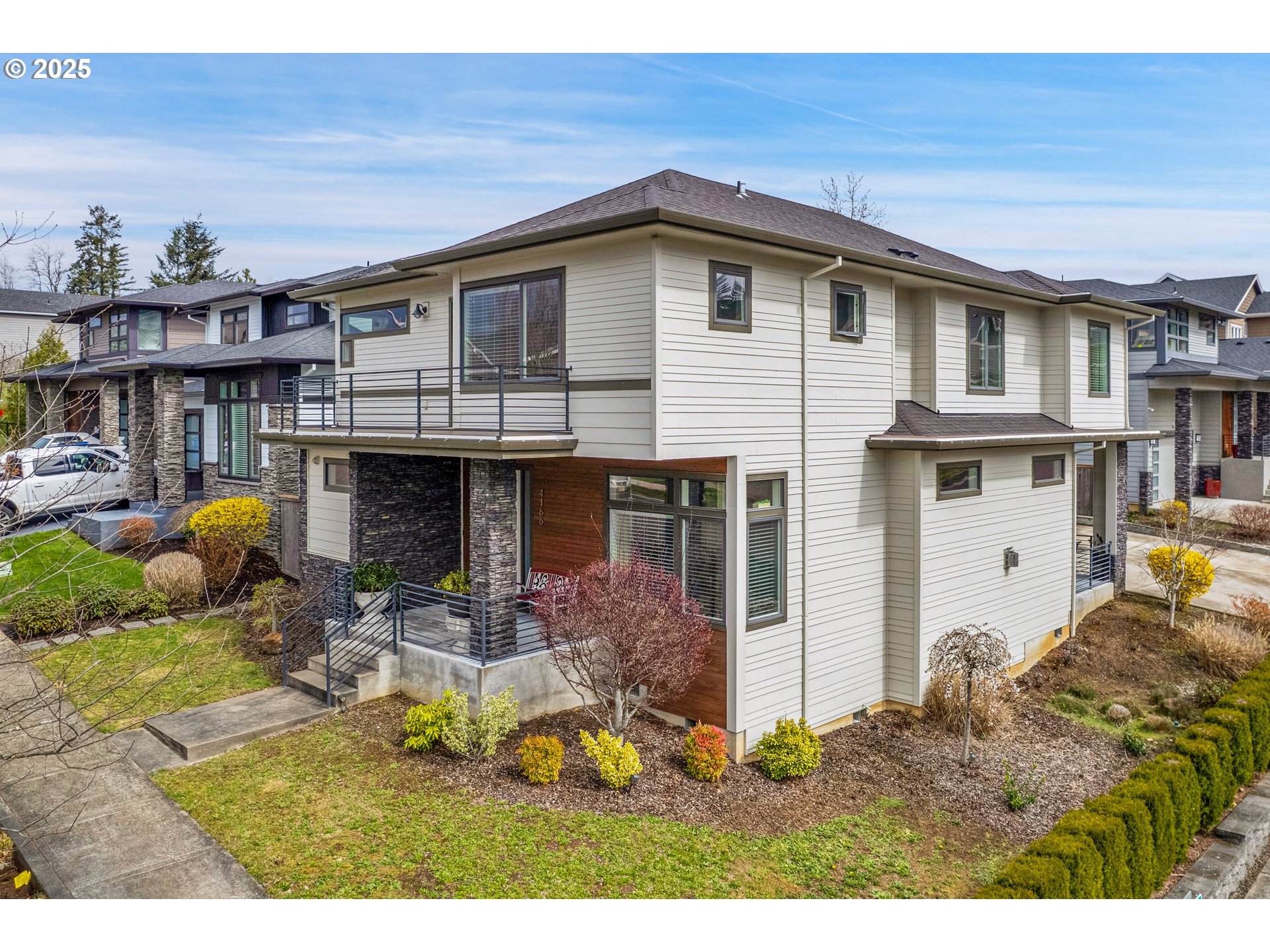 4166 SW BINFORD AVE