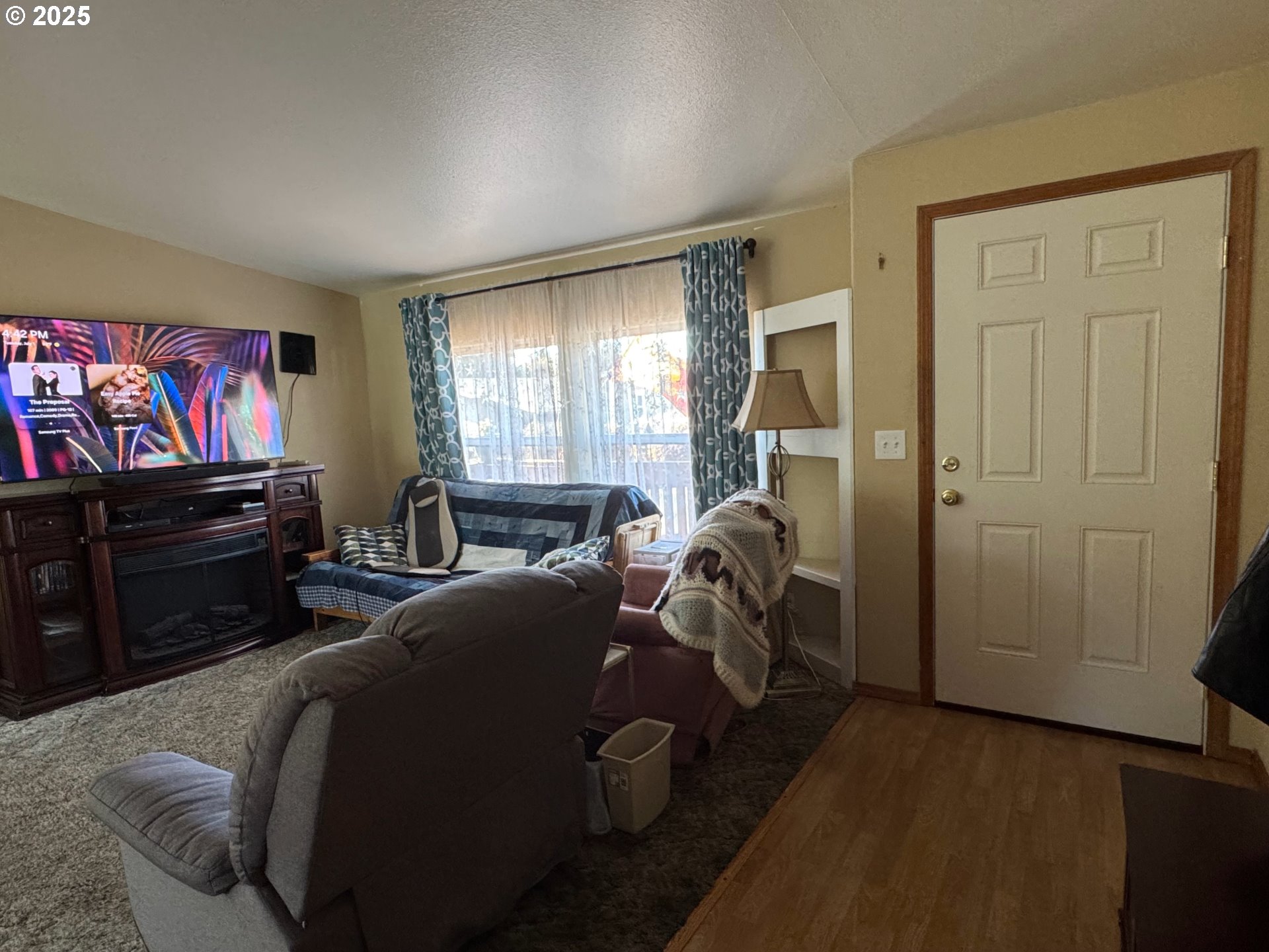 1500 S SANDOZ RD 28