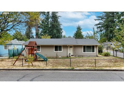 12814 SE LINCOLN ST Portland OR 97233