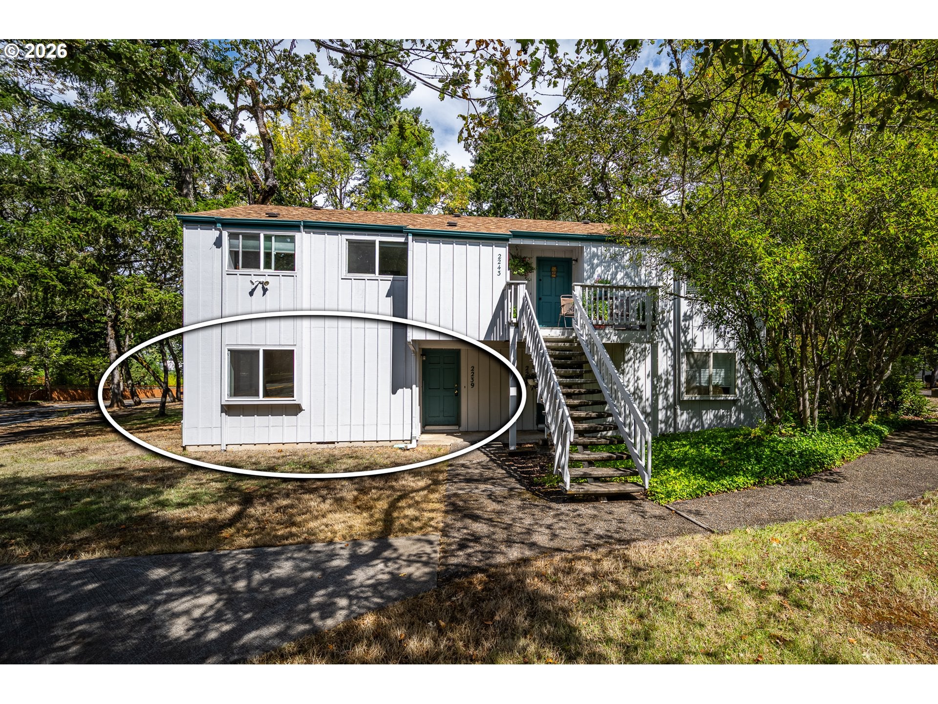 2239 HAWKINS LN