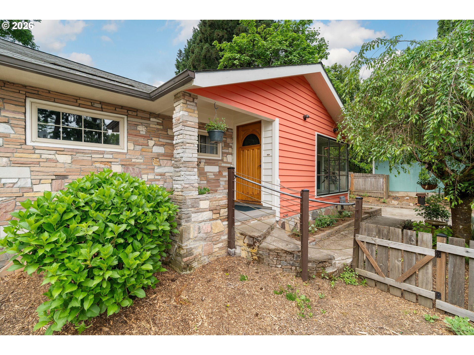 5010 SW MAPLEWOOD RD