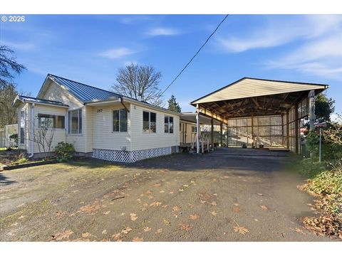 357 S 9TH ST Kalama WA 98625