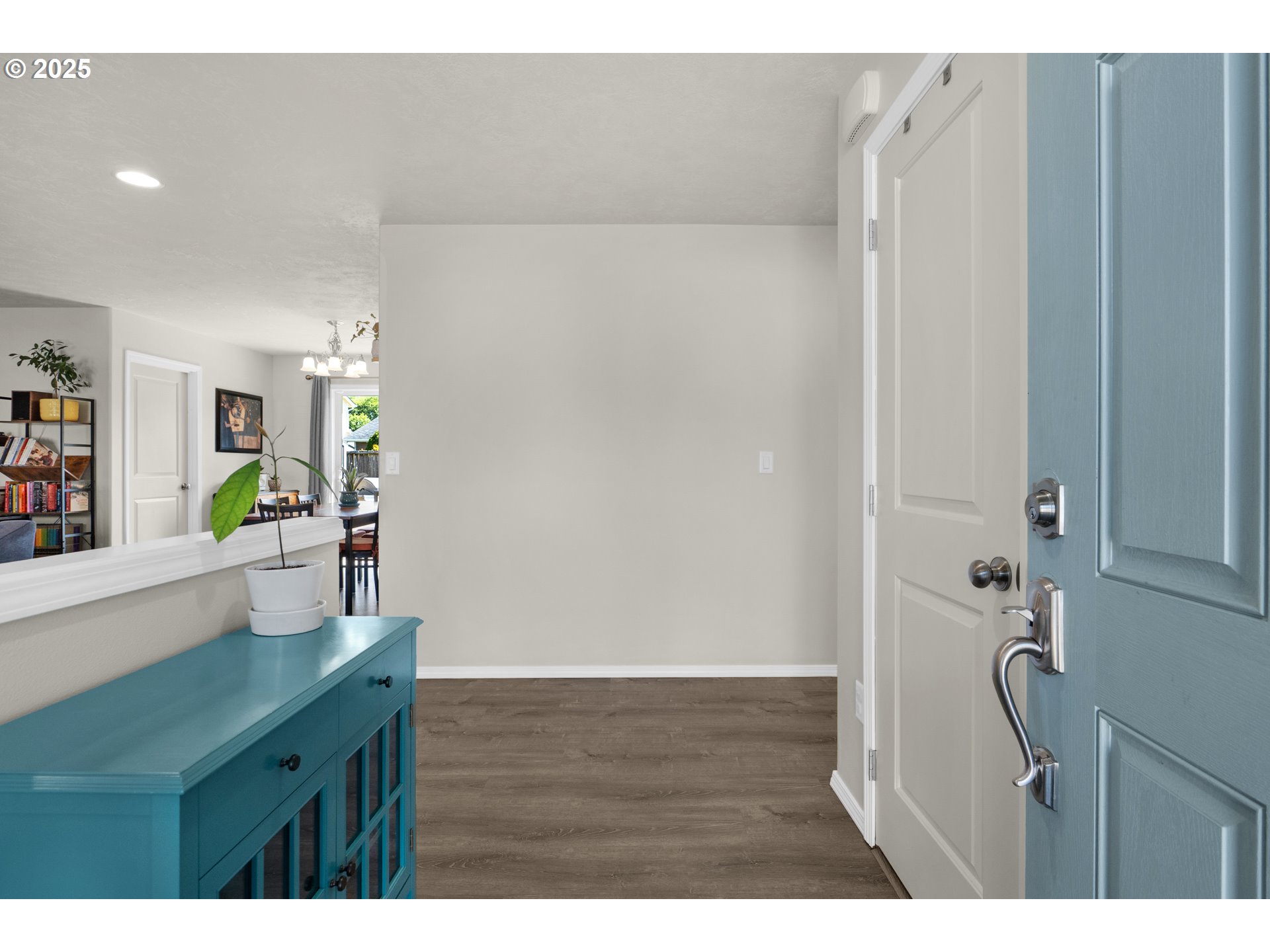 360 SW JADE PL