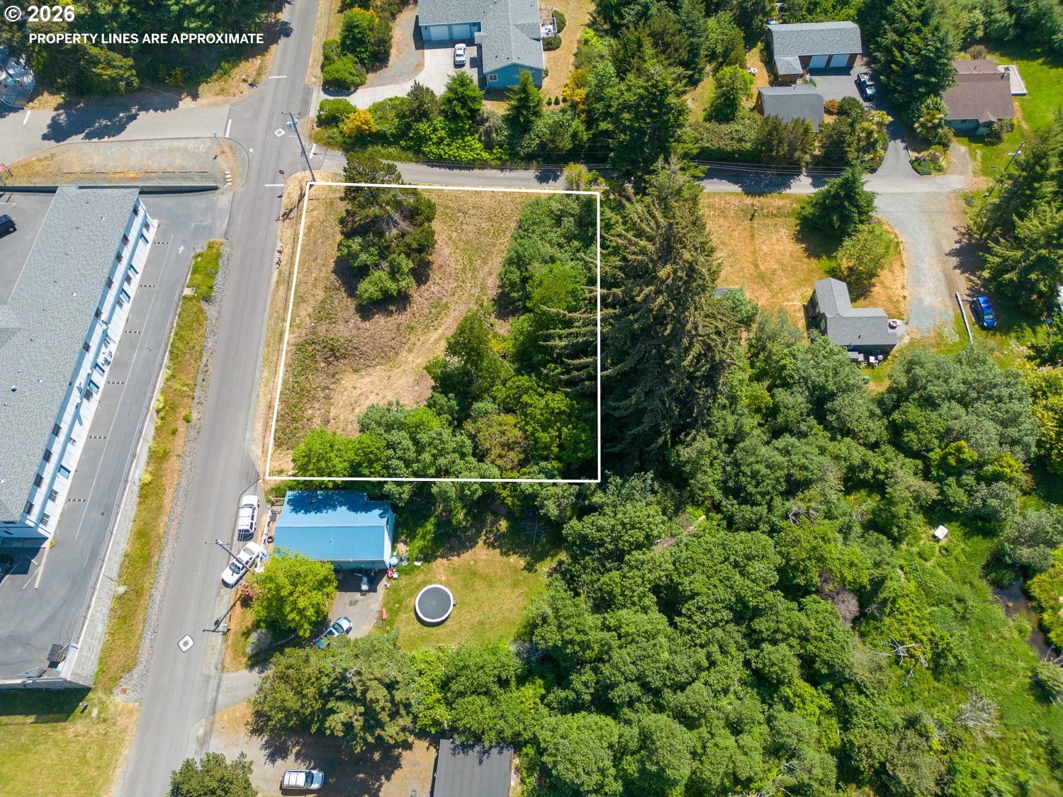 770 3RD ST SE