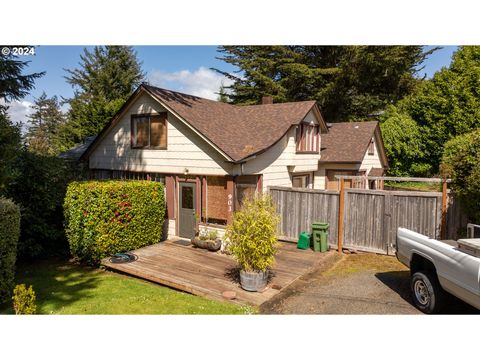 A home in Coos Bay