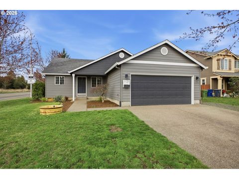 1121 DAHLIA ST Woodburn OR 97071