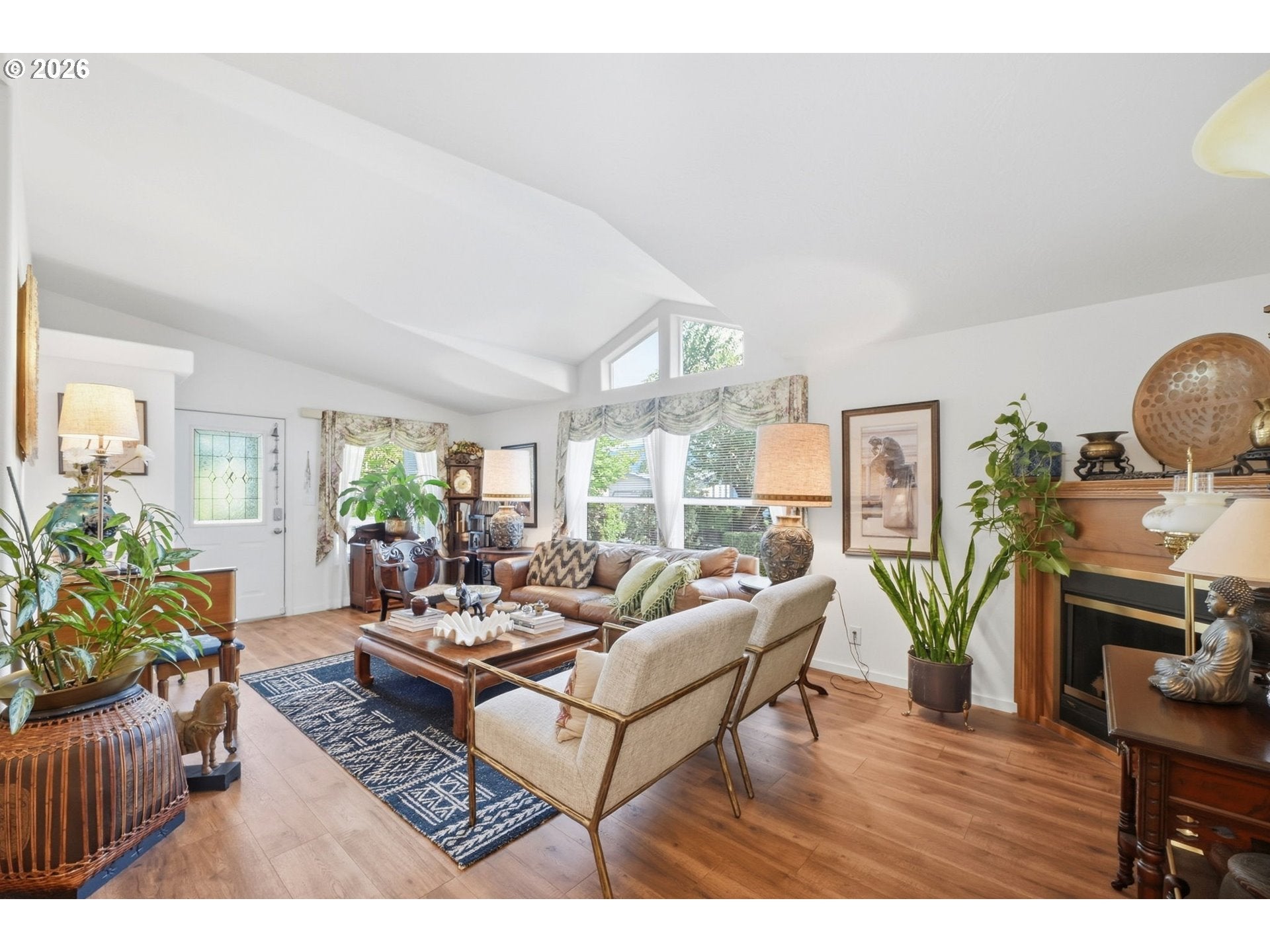 3220 CRESCENT AVE 53