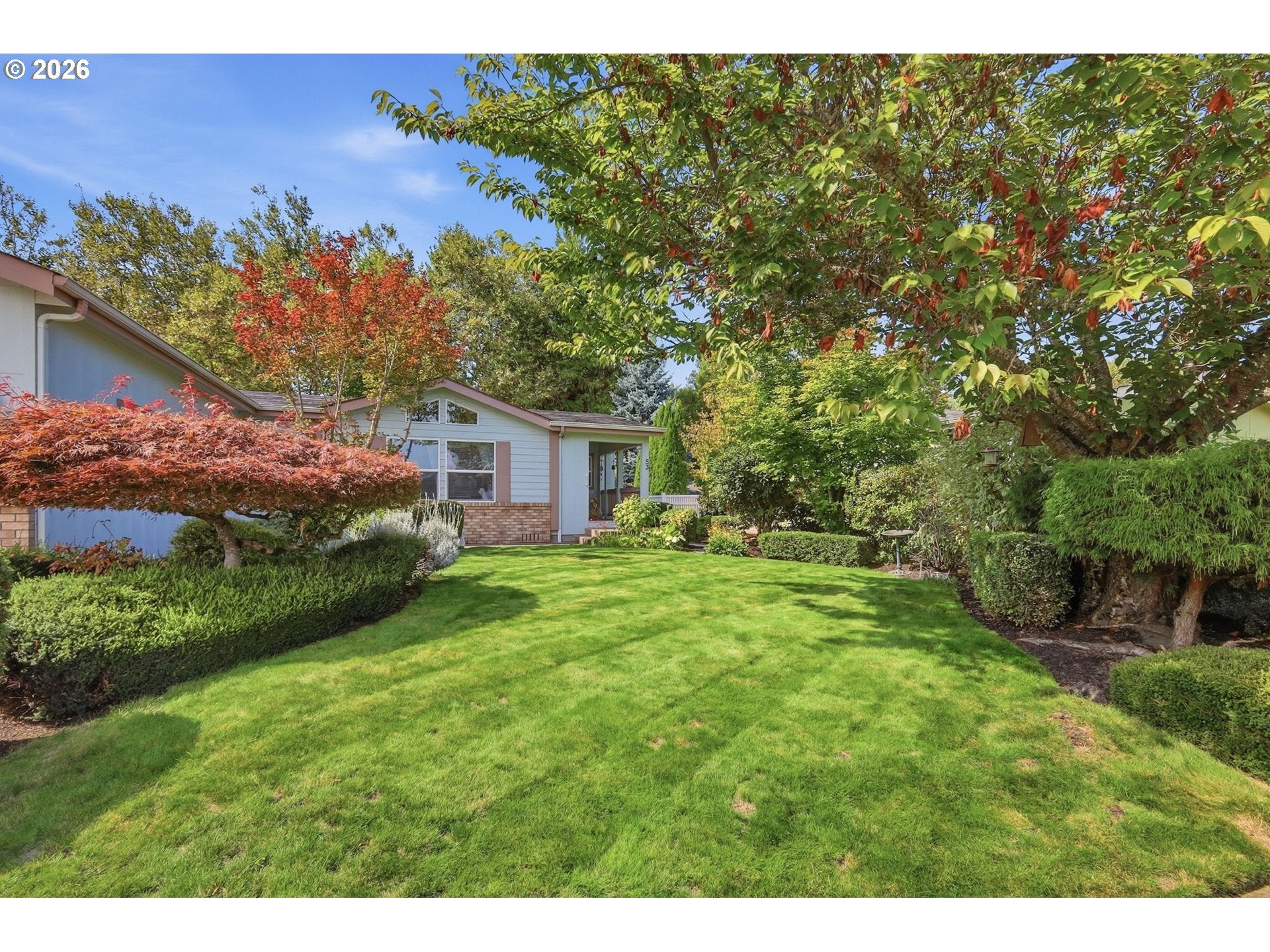 3220 CRESCENT AVE 53