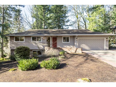 17 TOUCHSTONE Lake Oswego OR 97035