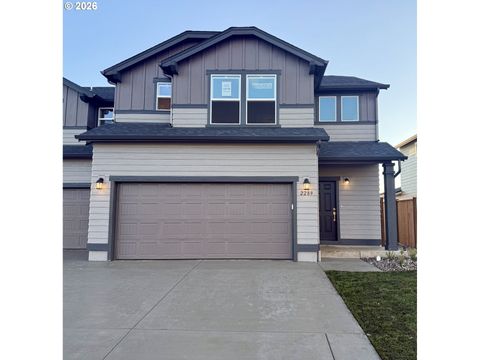 2289 W 10th Ave. Junction City OR 97448