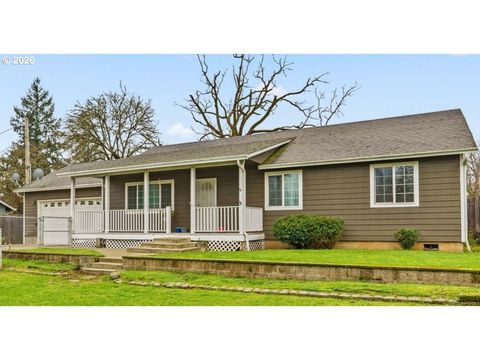 2966 NE DOUGLAS AVE Roseburg OR 97470