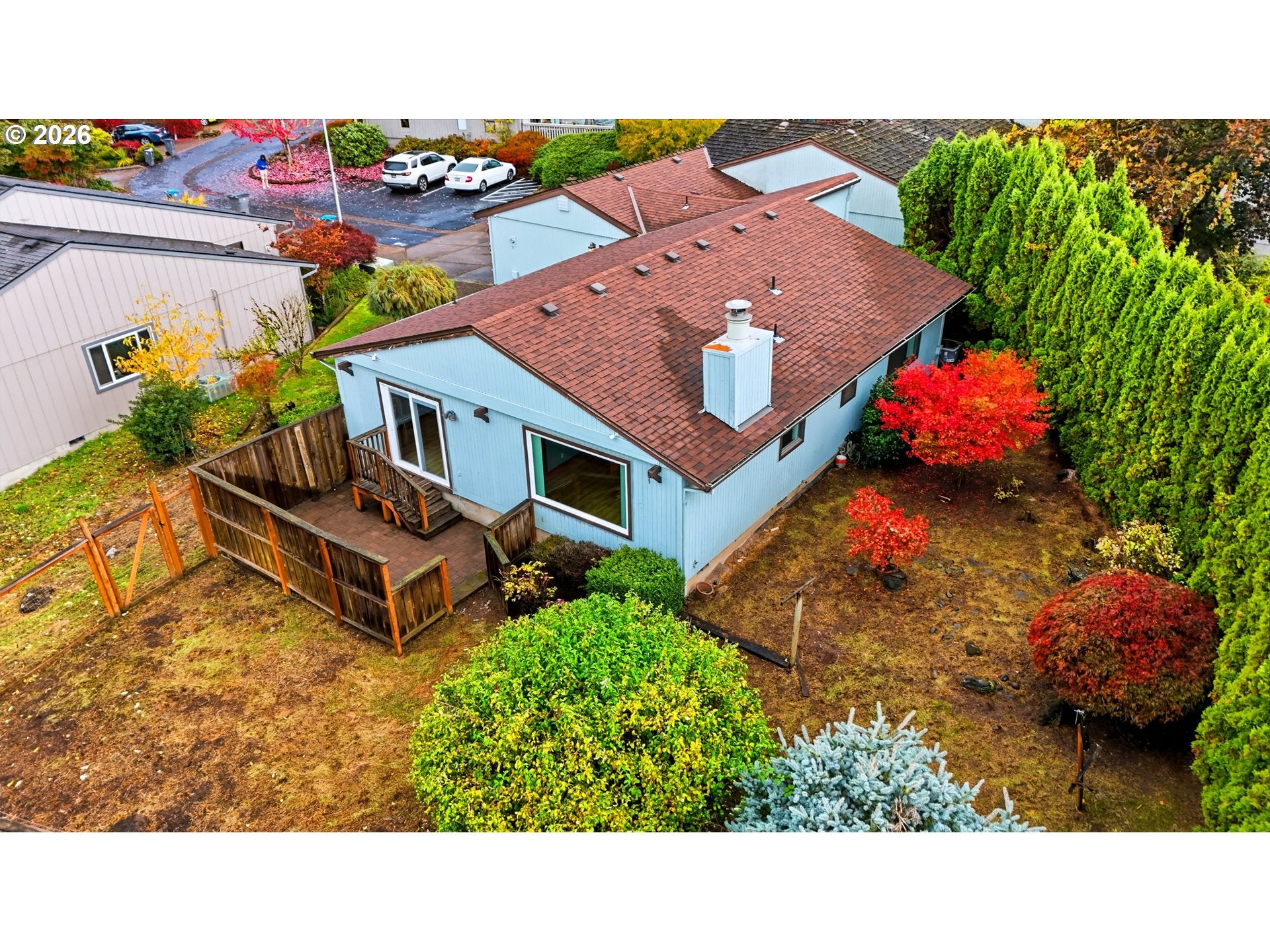 1006 NW SUMMERWOOD DR