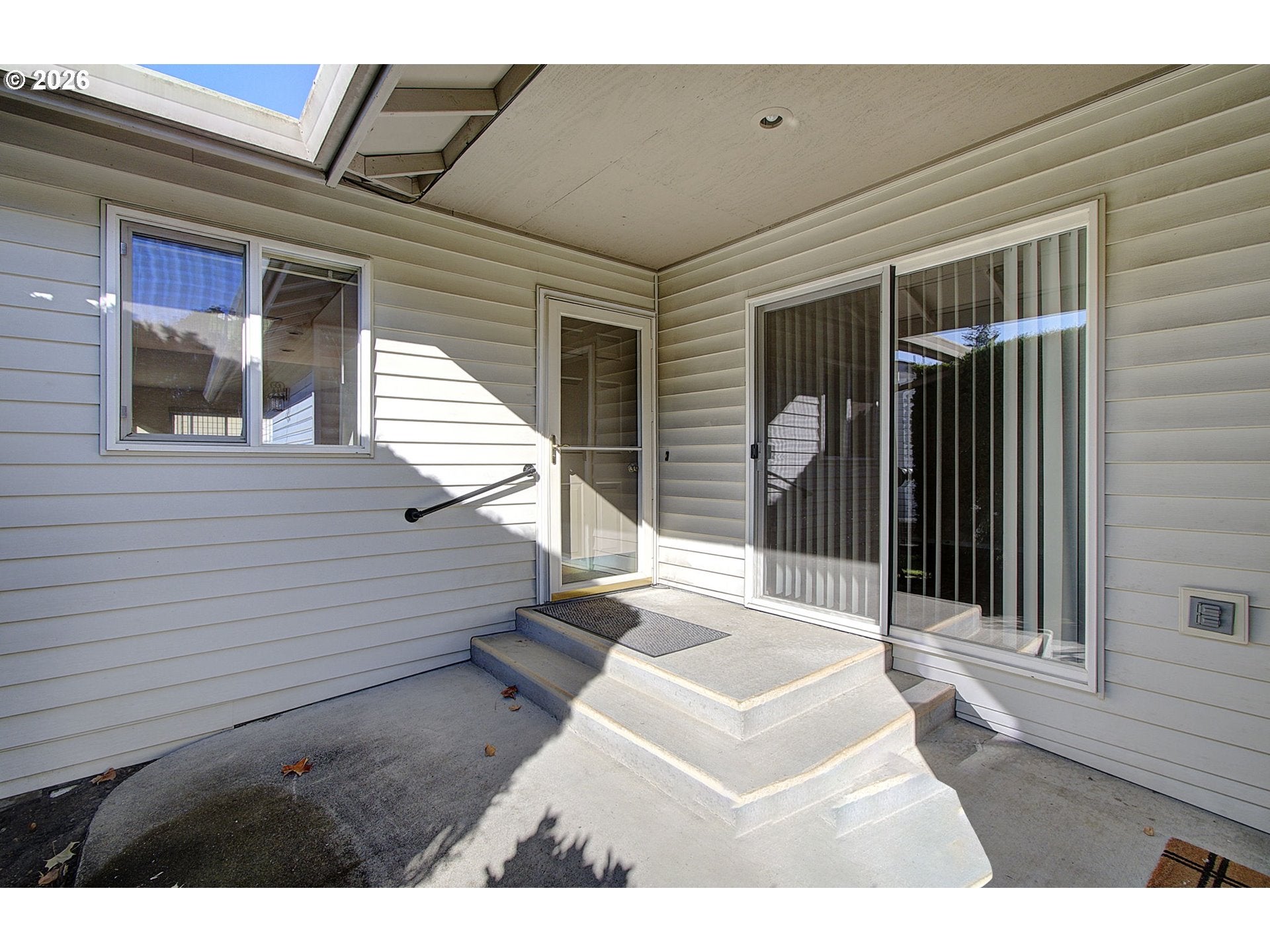1906 SE 114TH CT
