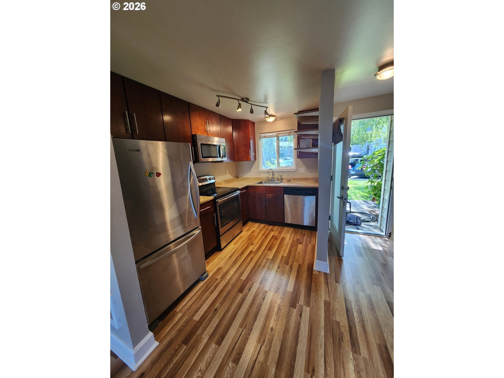 1706 AVALON WAY B6