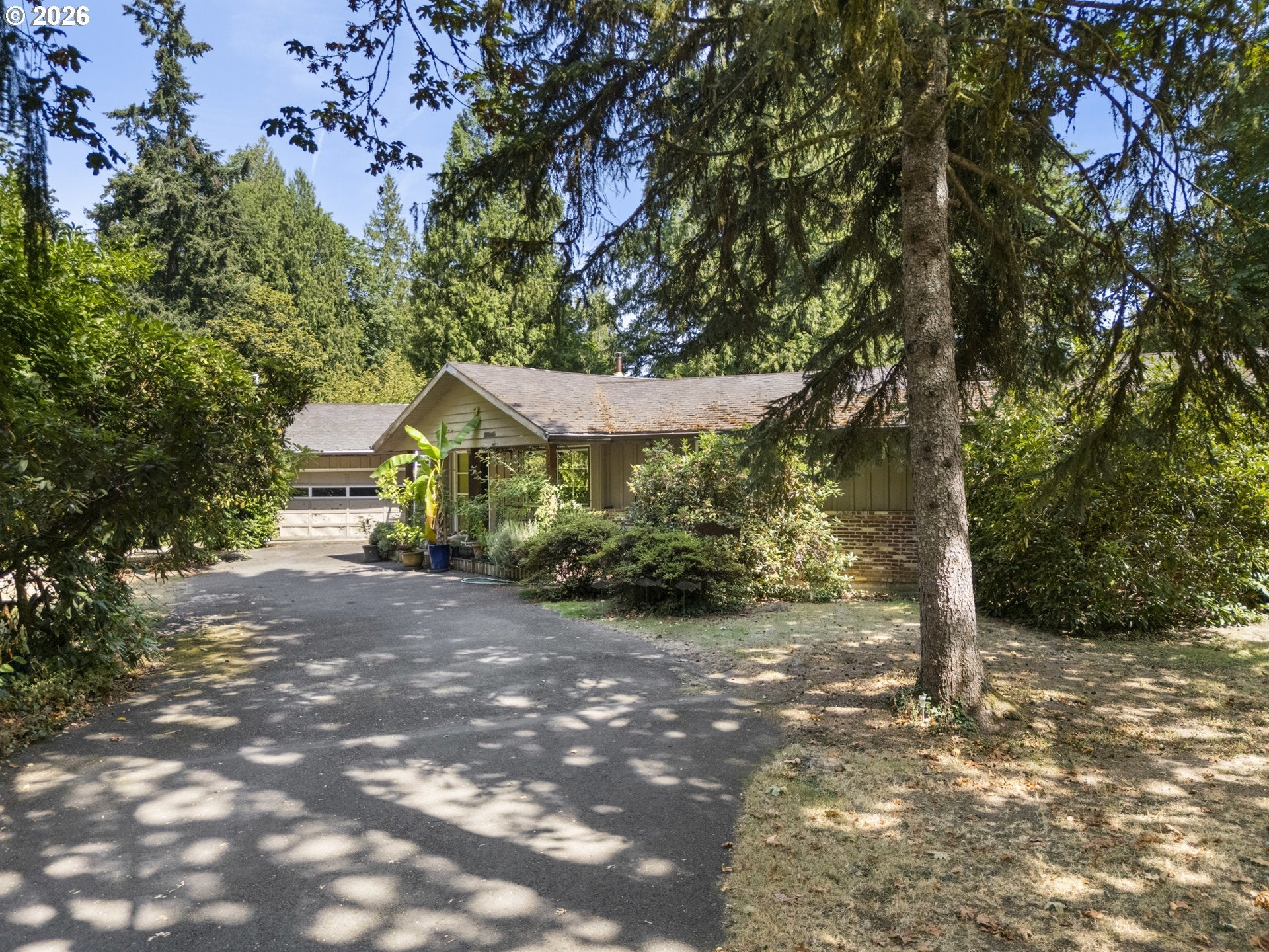 4600 MAPLETON DR