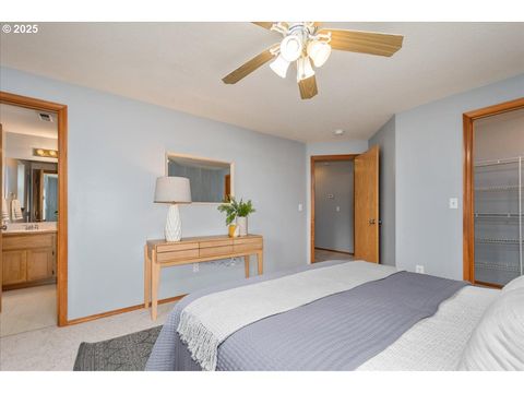 A home in Troutdale