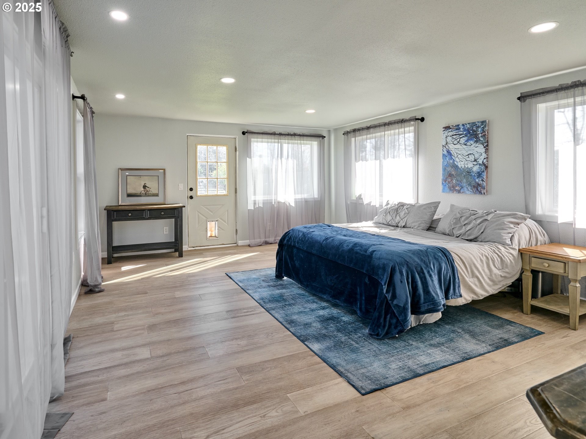 Canby, Oregon 97013, United States, 3 Bedrooms Bedrooms, ,3 BathroomsBathrooms,Residential,Active,83260