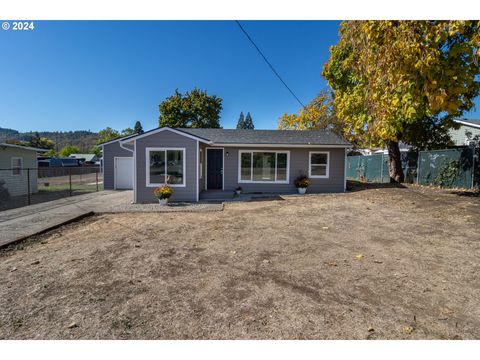 A home in Roseburg