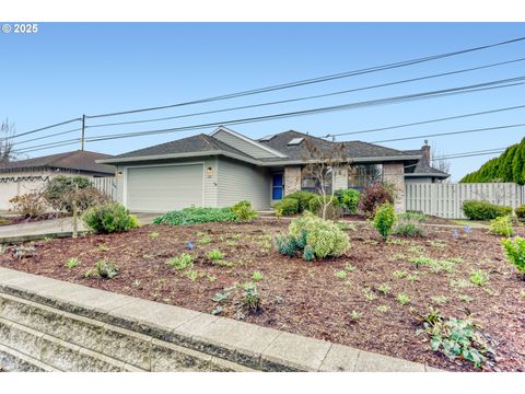 1621 NE GREENSWORD DR Hillsboro OR 97124