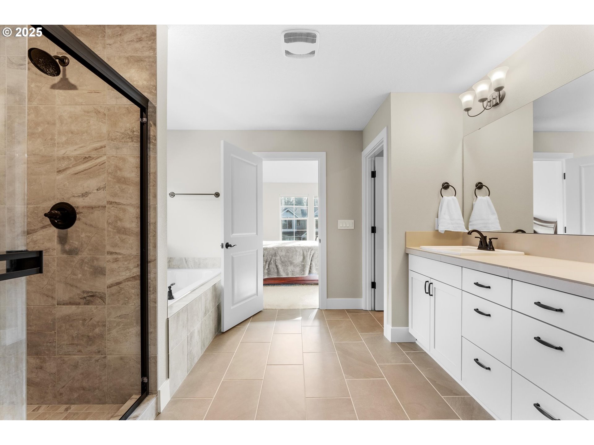 Battle Ground, Washington 98604, United States, 4 Bedrooms Bedrooms, ,3 BathroomsBathrooms,Residential,Active,83611