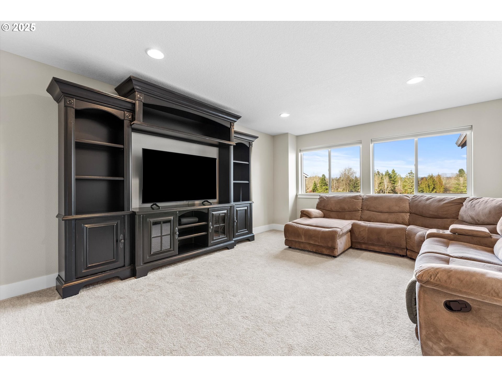 Battle Ground, Washington 98604, United States, 4 Bedrooms Bedrooms, ,3 BathroomsBathrooms,Residential,Active,83611