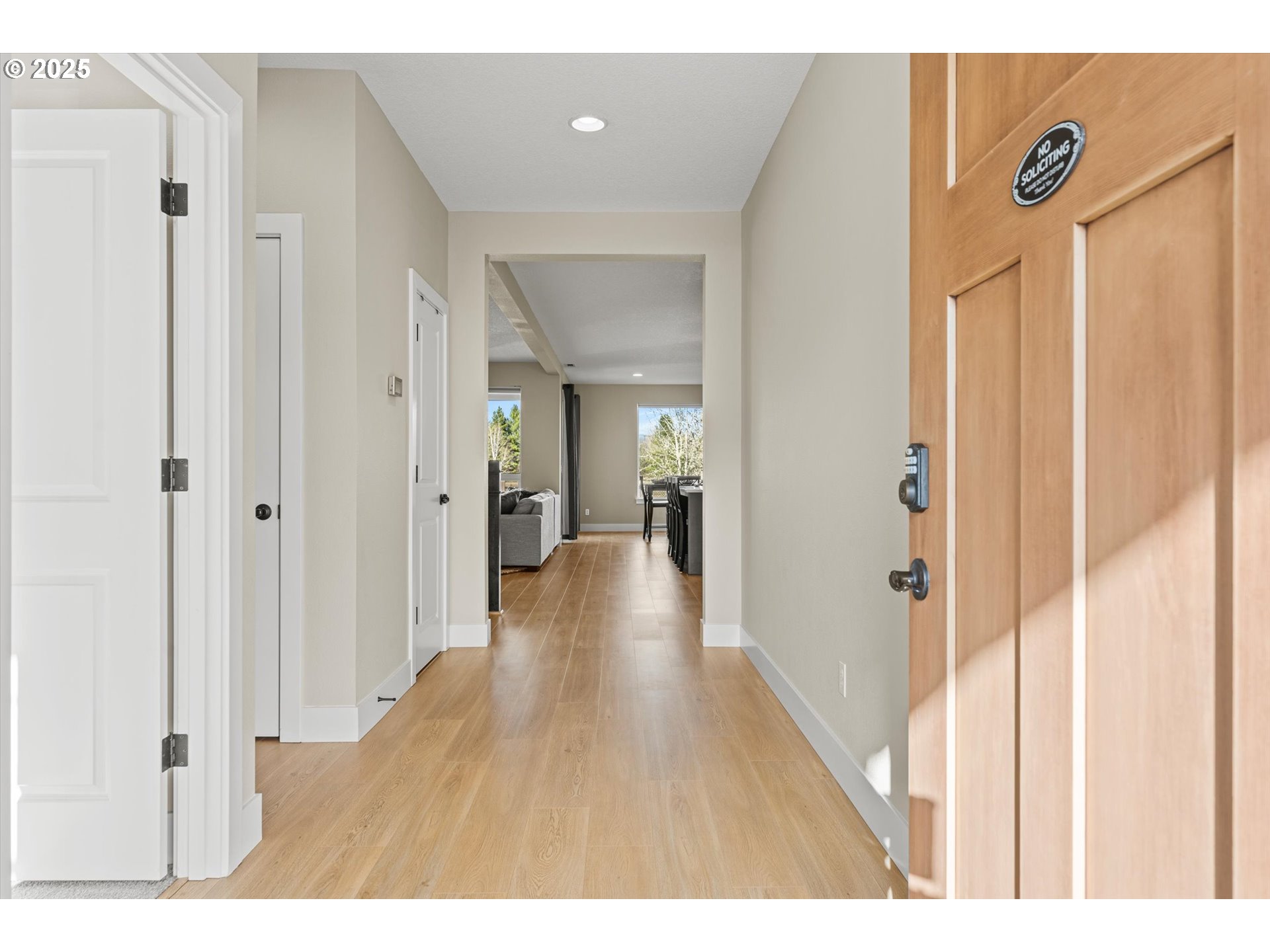 Battle Ground, Washington 98604, United States, 4 Bedrooms Bedrooms, ,3 BathroomsBathrooms,Residential,Active,83611