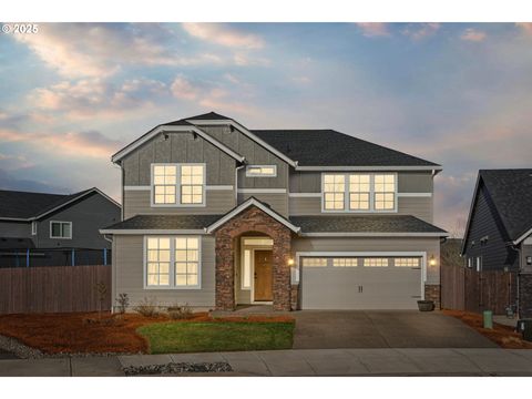 MLS: 776081079