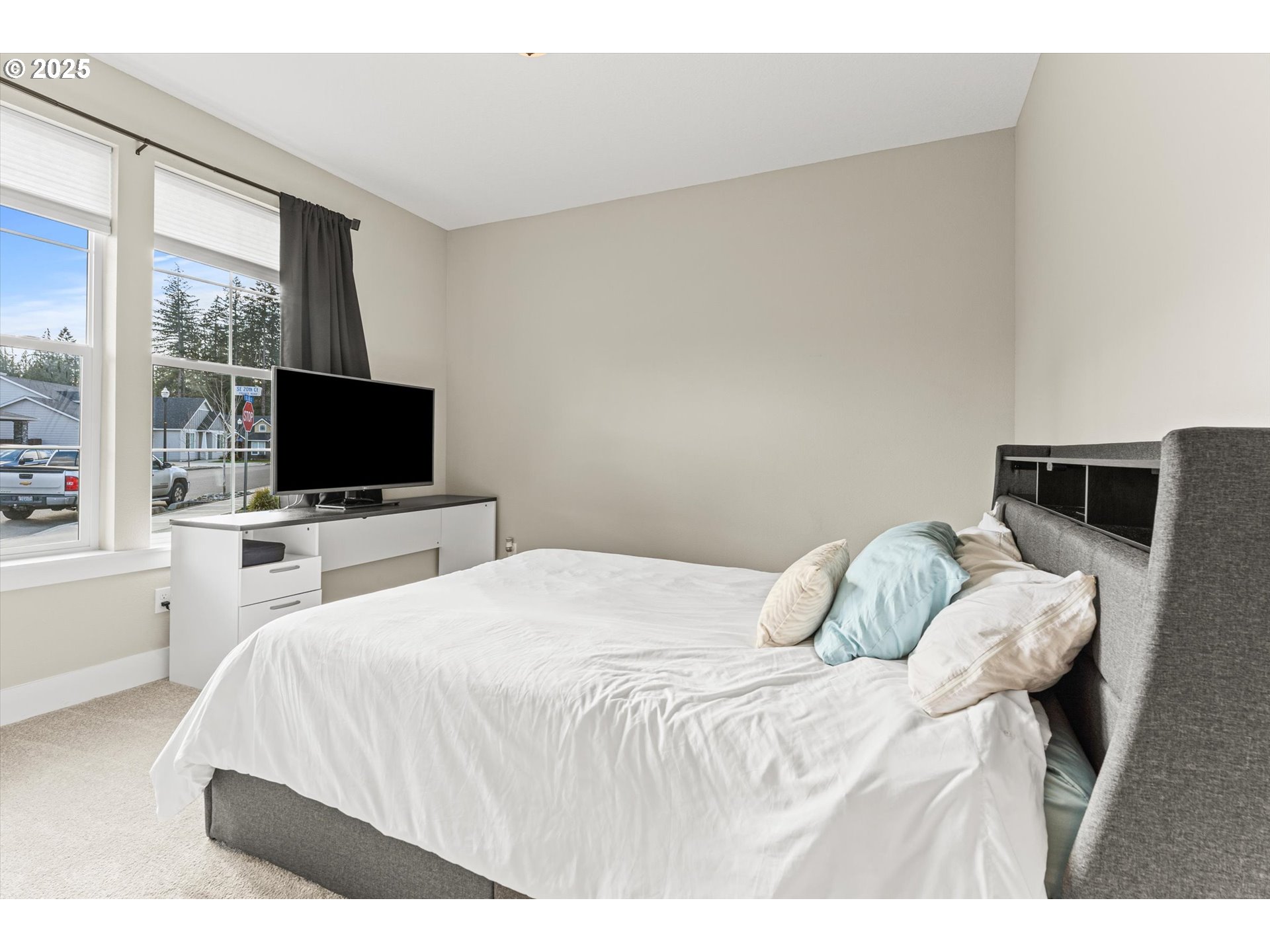 Battle Ground, Washington 98604, United States, 4 Bedrooms Bedrooms, ,3 BathroomsBathrooms,Residential,Active,83611