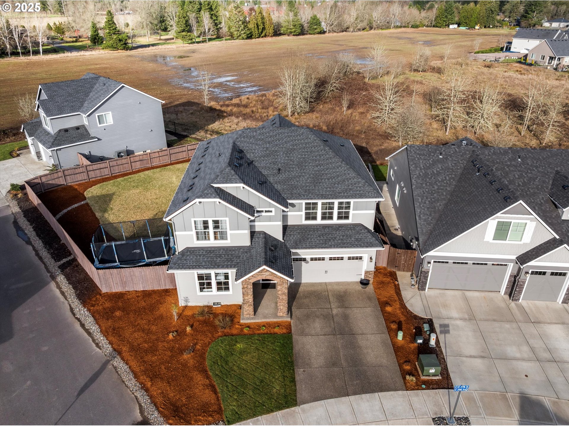 Battle Ground, Washington 98604, United States, 4 Bedrooms Bedrooms, ,3 BathroomsBathrooms,Residential,Active,83611