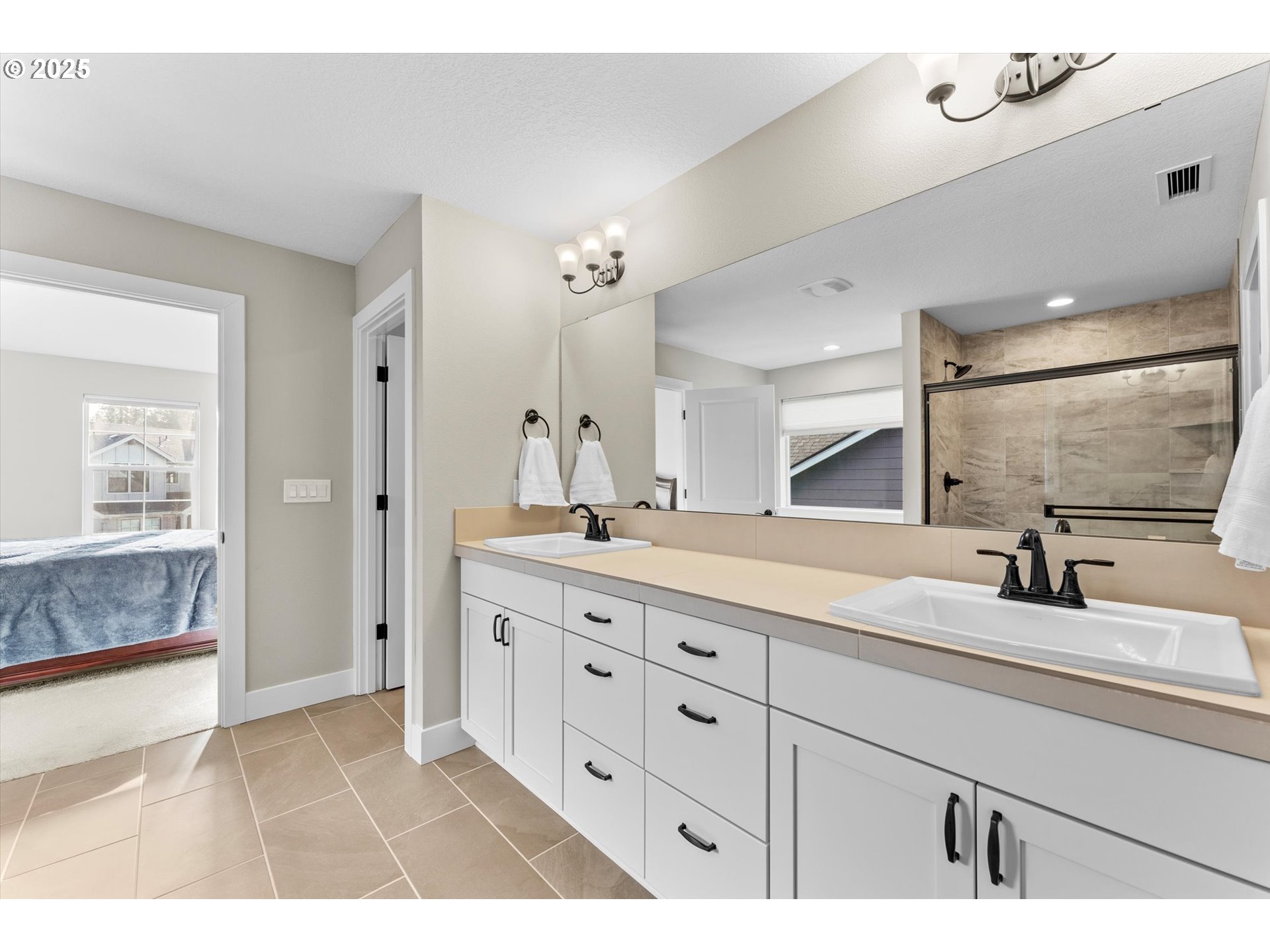 Battle Ground, Washington 98604, United States, 4 Bedrooms Bedrooms, ,3 BathroomsBathrooms,Residential,Active,83611