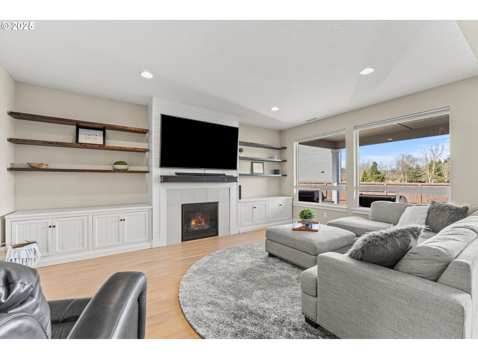 Battle Ground, Washington 98604, United States, 4 Bedrooms Bedrooms, ,3 BathroomsBathrooms,Residential,Active,83611