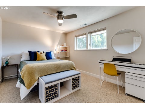 Tiny photo for 1234 Augusta Ct, Creswell, OR 97426 (MLS # 553348613)
