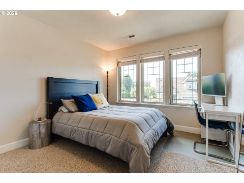 Tiny photo for 1234 Augusta Ct, Creswell, OR 97426 (MLS # 553348613)