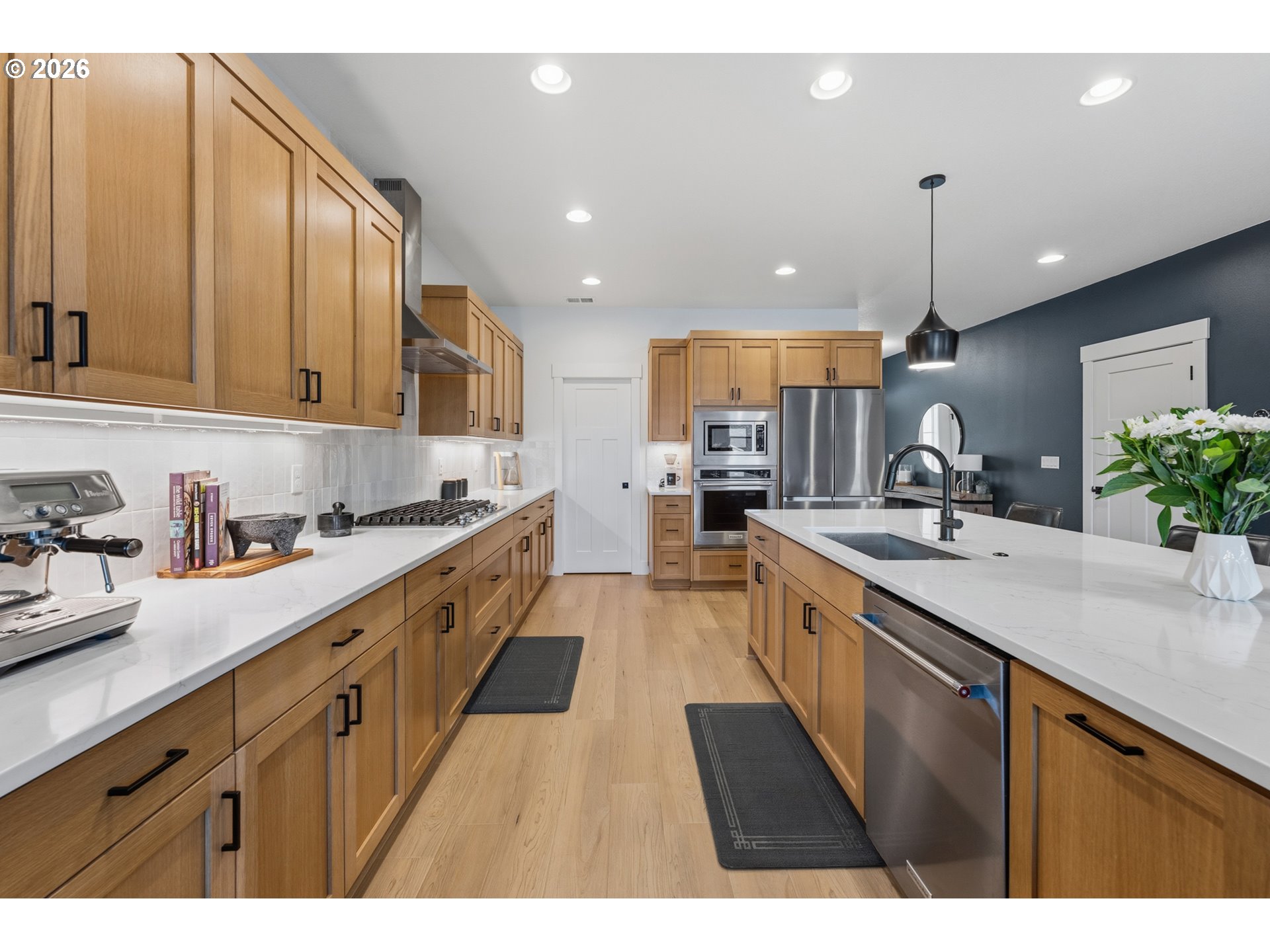 27423 SW MARIGOLD TER