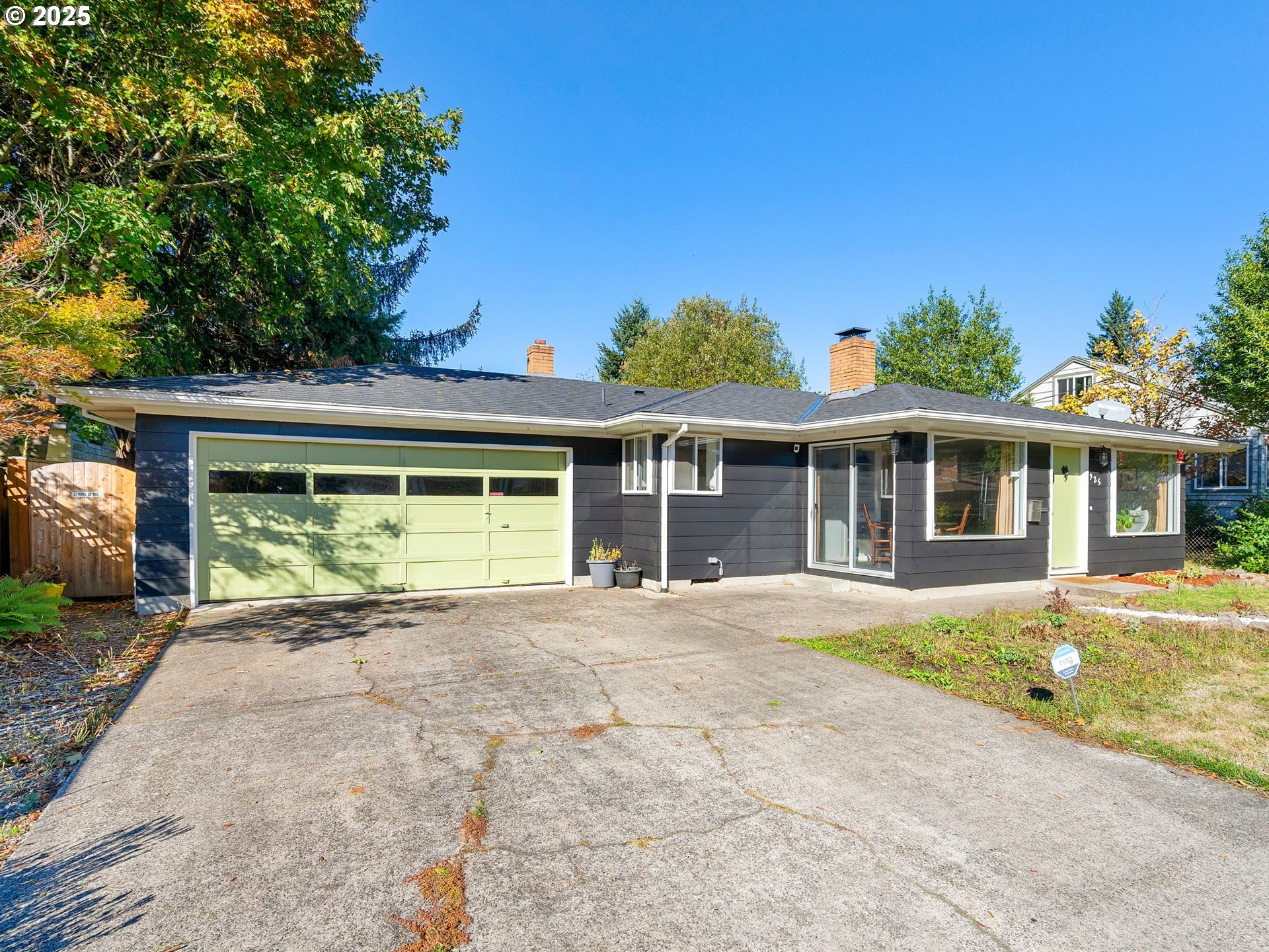 925 NE 104TH AVE