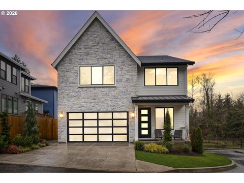 9261 SW MACKAYLA PL Portland OR 97223