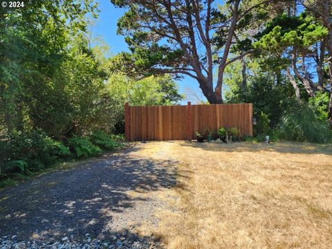 A home in Port Orford