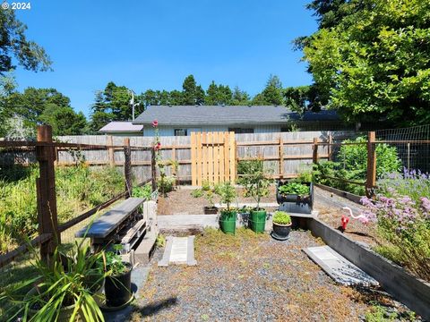 A home in Port Orford