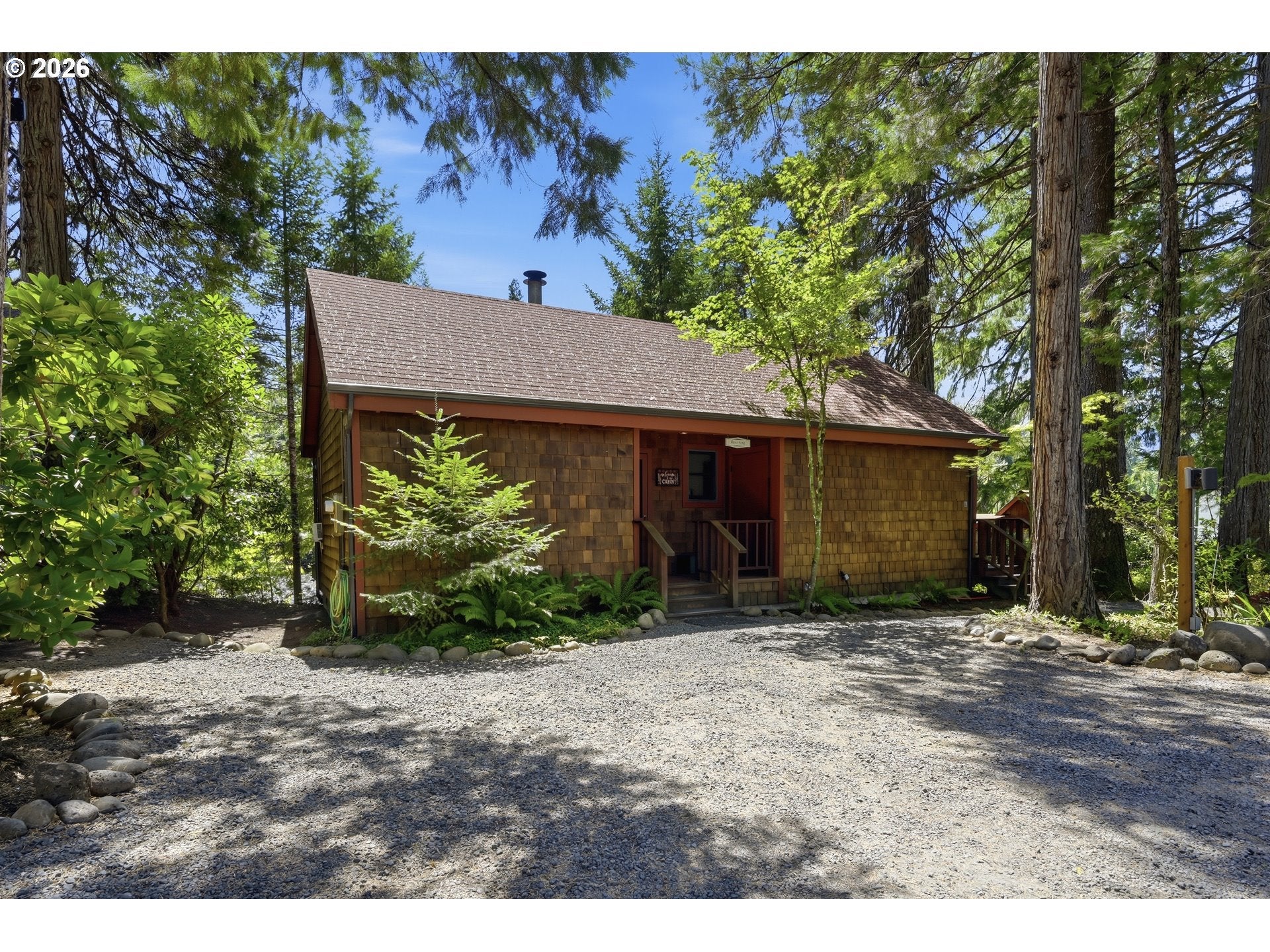54444 MCKENZIE RIVER DR