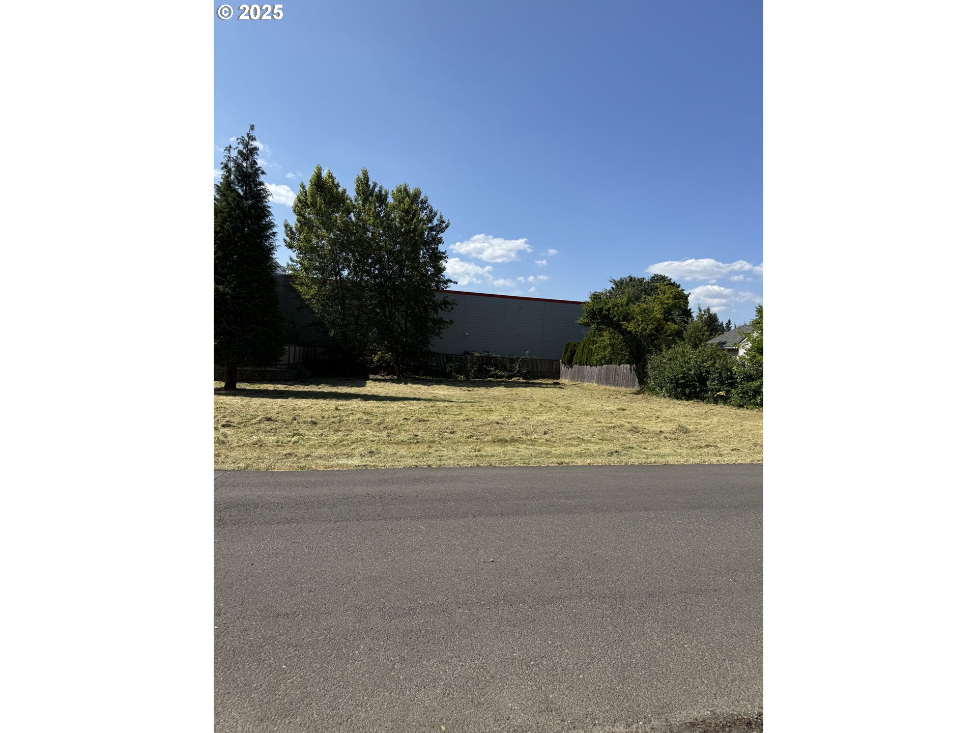 14824 SE KELLOGG AVE