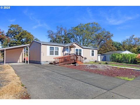 249 TROUT LOOP Roseburg OR 97471