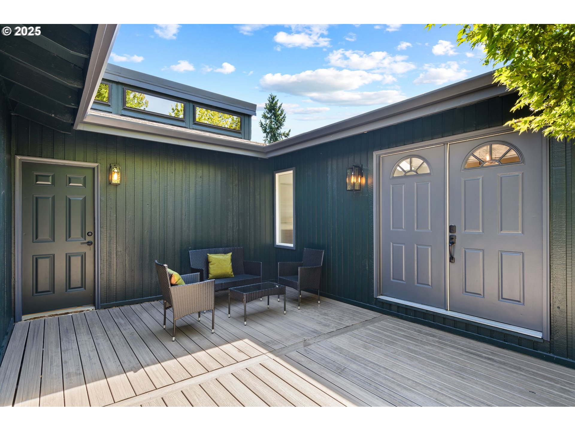 2 FALSTAFF ST