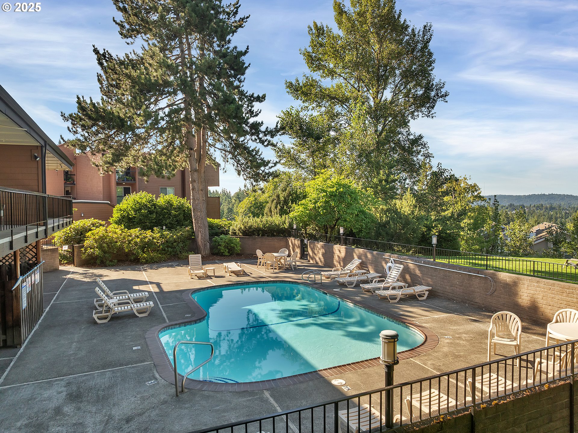 159 OSWEGO SUMMIT