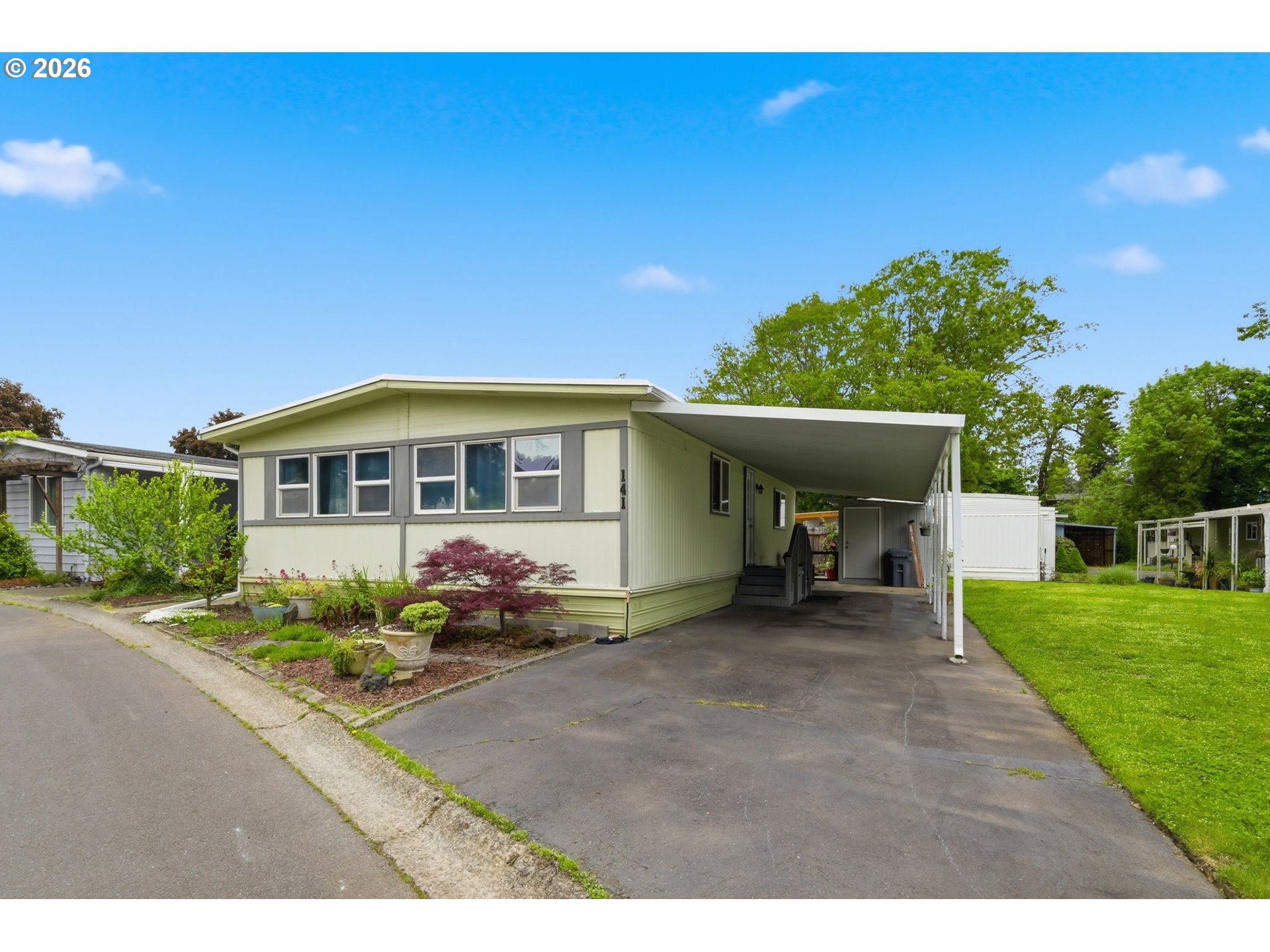 1475 GREEN ACRES RD 141