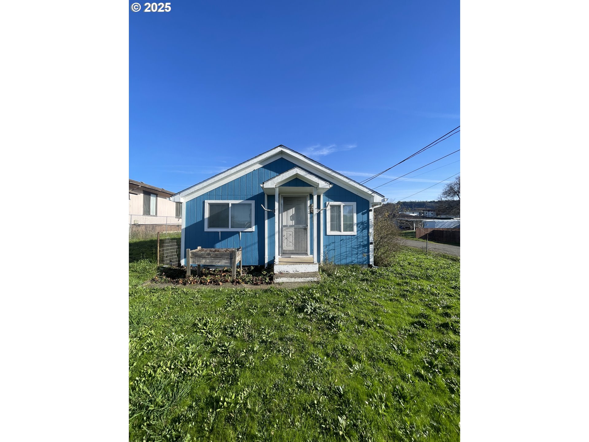 110 SE DARRELL AVE