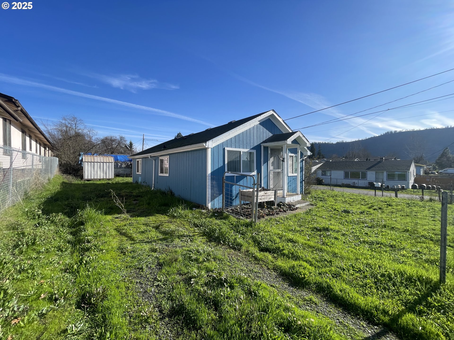 110 SE DARRELL AVE