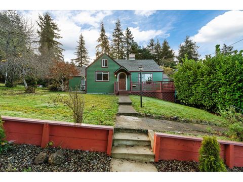 Photo of 851 S 1st Ave, Coquille, OR 97423 (MLS # 597146983)