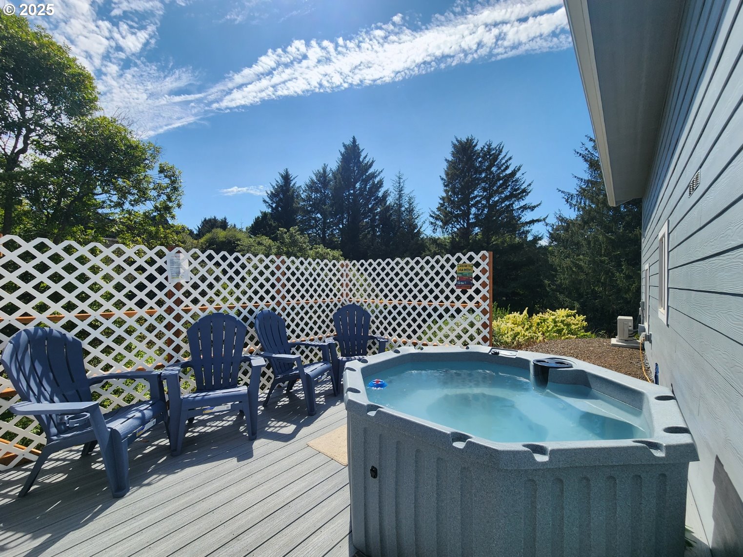 33050 HILLSIDE ACRES RD